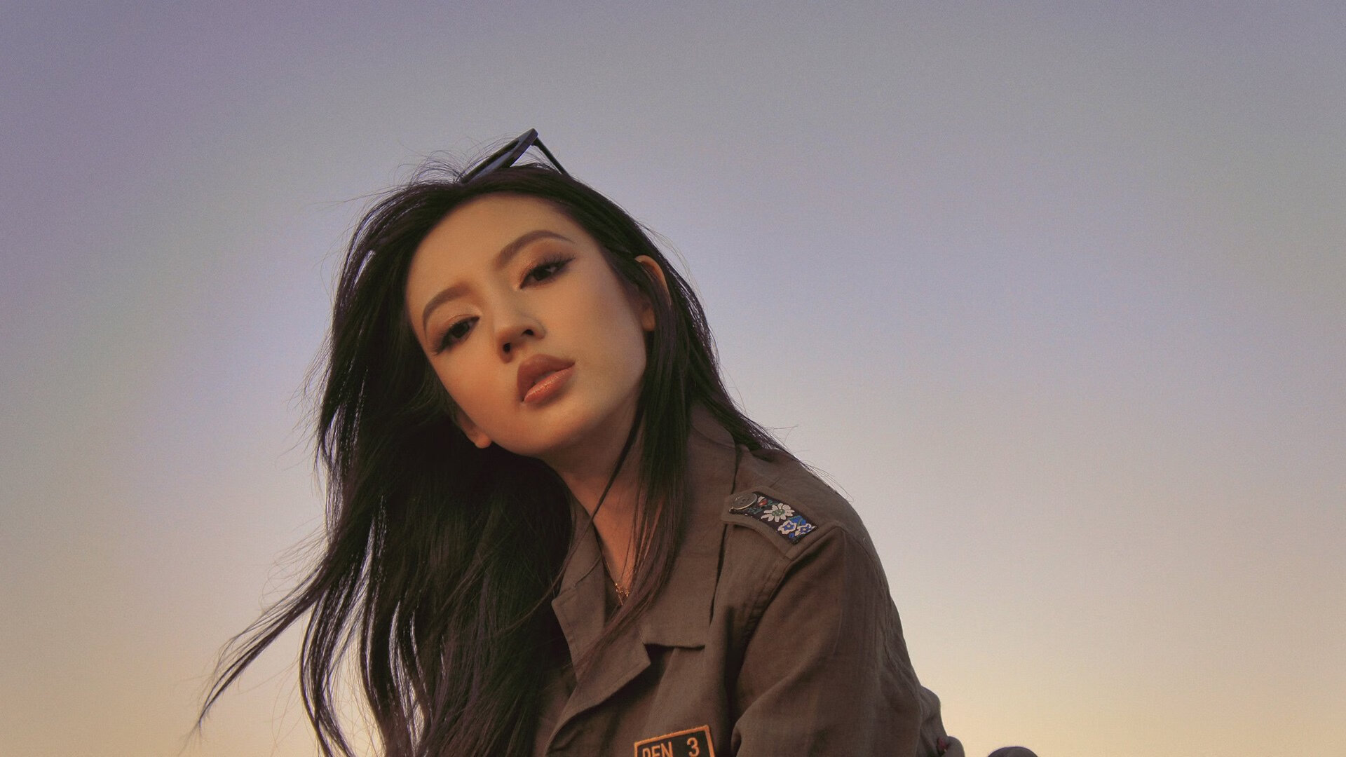 三重奏的足球新时代,金玟哉的爆发与安哥拉式防守的胜利启示