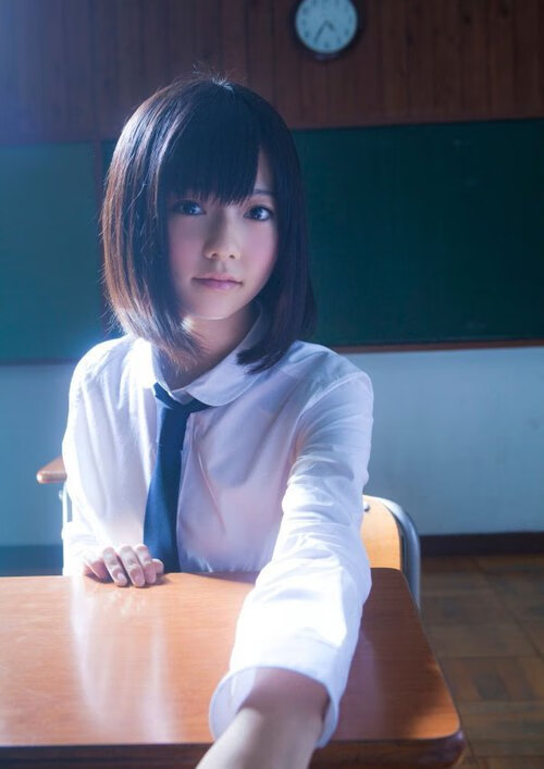 皮斯胡安的阳光埋葬蓝色闪电，若日尼奥导演的安达卢西亚狂想曲